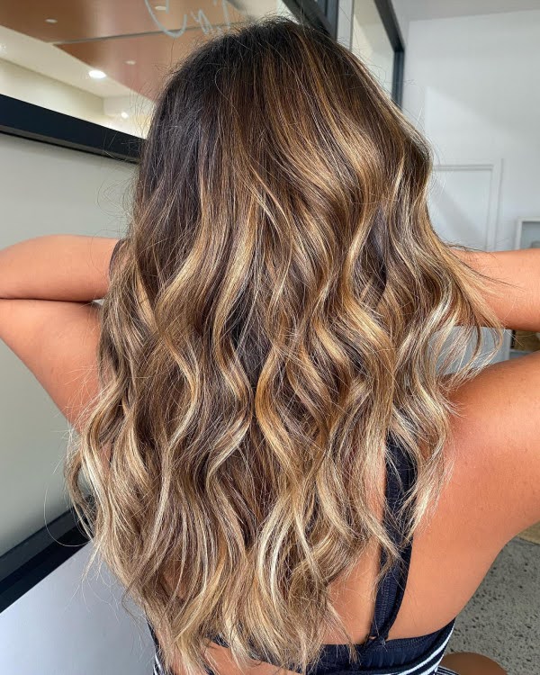3. Sun-Kissed Balayage – Soft Summer Color Upgrade